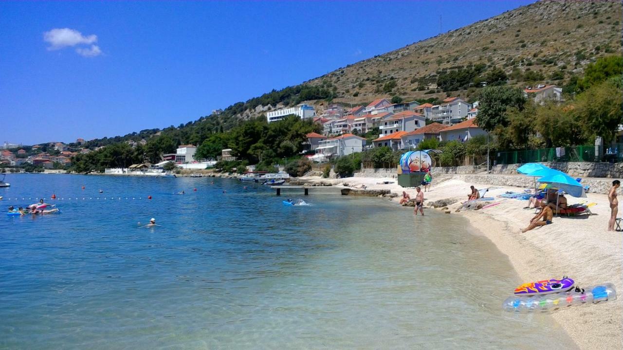 Lambrisa Appartement Trogir Buitenkant foto