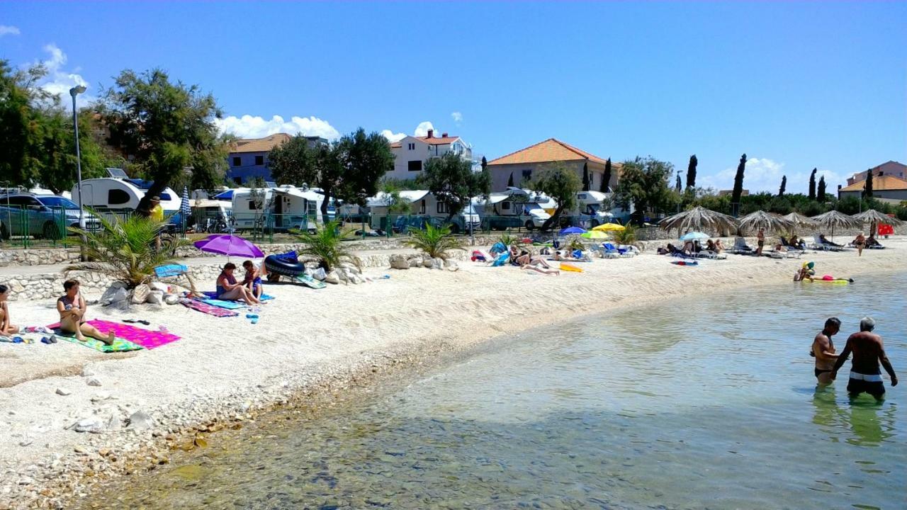 Lambrisa Appartement Trogir Buitenkant foto