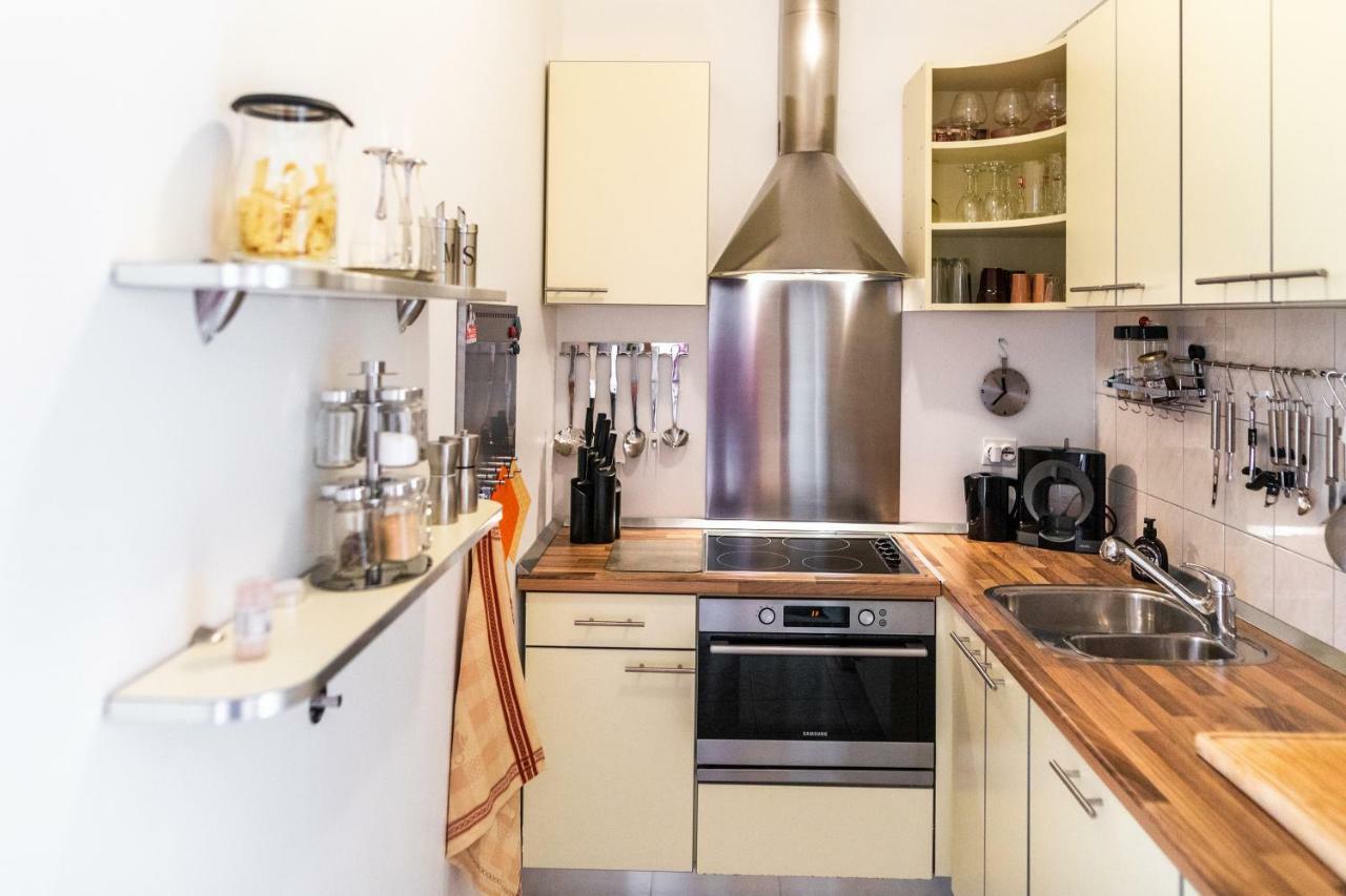 Lambrisa Appartement Trogir Buitenkant foto